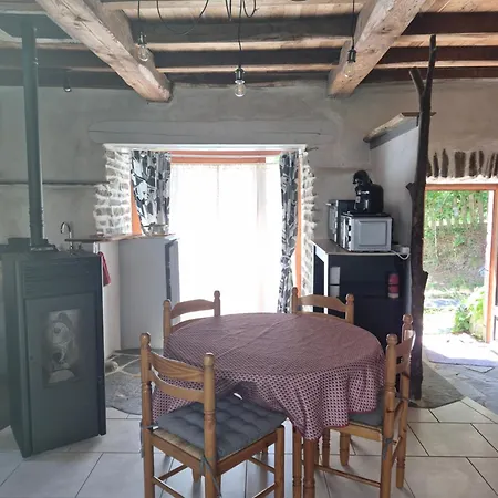 Ferienhaus De Sejour La Bruyere Le Bleymard